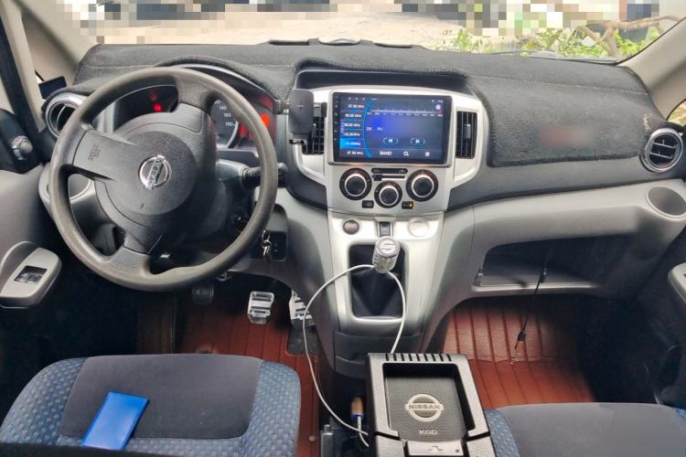 Used Nissan NV200 2013 1.6L Luxury Model China V Standard Center Console