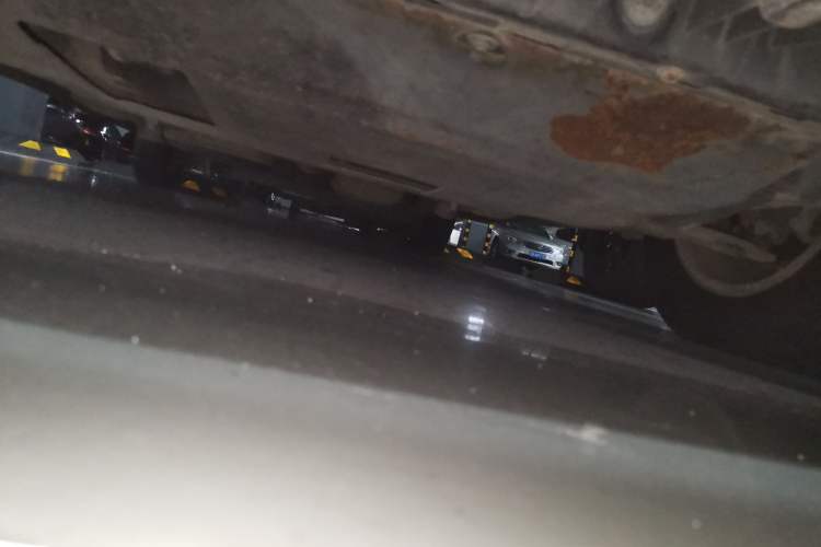 Used Nissan NV200 2013 1.6L Luxury Model China IV Standard Chassis Front Left