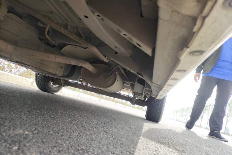 Used Nissan NV200 2013 1.6L Zunya Model China IV Standard Chassis Front Left
