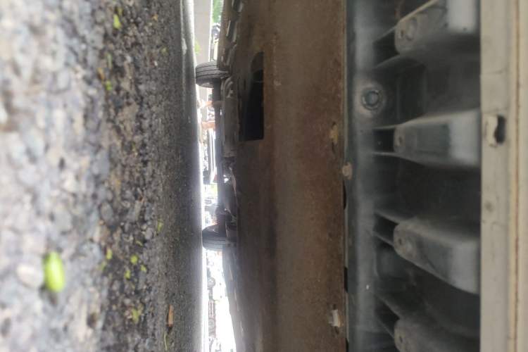 Used Nissan NV200 2013 1.6L Luxury Model China IV Standard Chassis Front