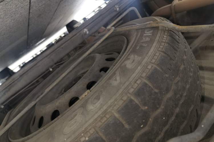 Used Nissan NV200 2013 1.6L Luxury Model China IV Standard Chassis Rear