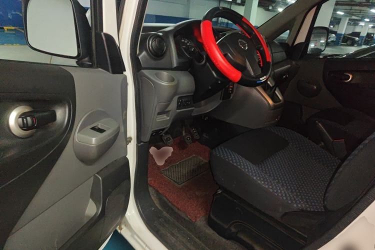 Used Nissan NV200 2013 1.6L Luxury Model China IV Standard Driver Seat