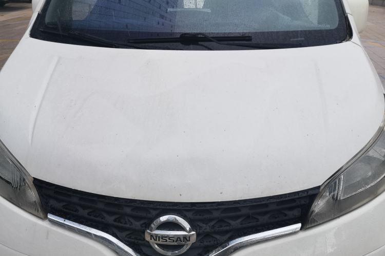Used Nissan NV200 2013 1.6L Luxury Model China IV Standard Engine Bay