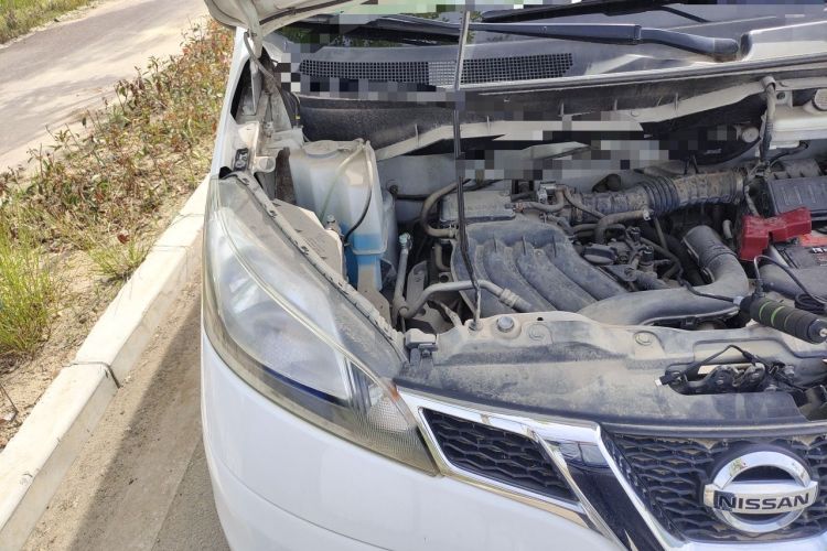Used Nissan NV200 2013 1.6L Zunya Model China IV Standard Engine Bay Right