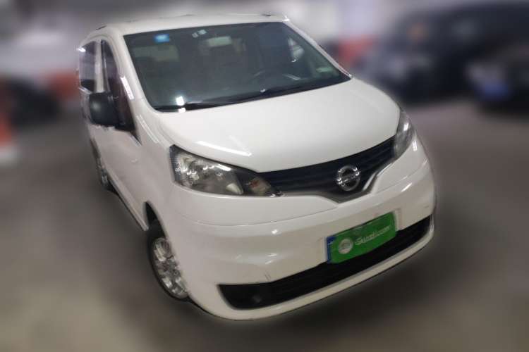 Used Nissan NV200 2013 1.6L Luxury Model China IV Standard Front Right 45 Deg