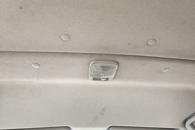 Used Nissan NV200 2013 1.6L Zunya Model China IV Standard Headliner