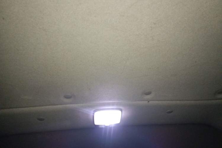 Used Nissan NV200 2013 1.6L Luxury Model China IV Standard Headliner