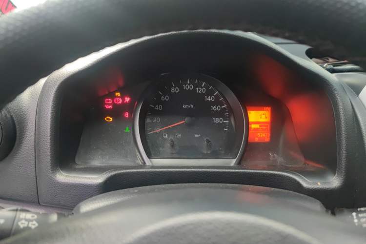 Used Nissan NV200 2013 1.6L Zunya Model China IV Standard Instrument Cluster