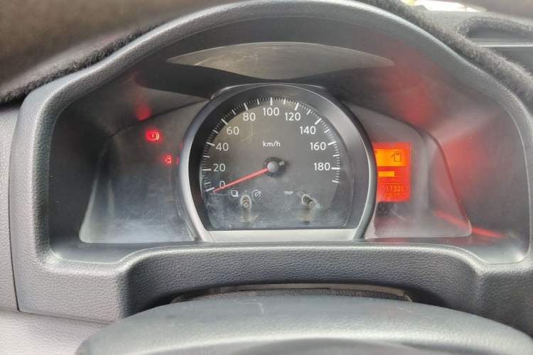 Used Nissan NV200 2013 1.6L Luxury Model China V Standard Instrument Cluster