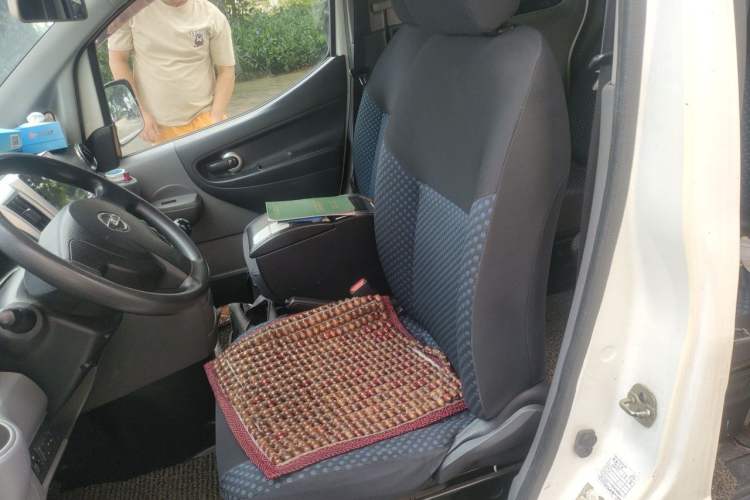 Used Nissan NV200 2013 1.6L Luxury Model China IV Standard Left Front Seat