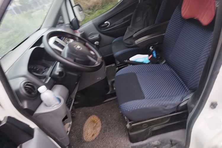 Used Nissan NV200 2013 1.6L Luxury Model China IV Standard Left Front Seat