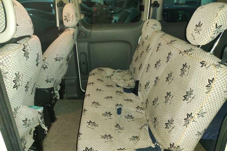 Used Nissan NV200 2013 1.6L Luxury Model China IV Standard Left Rear Seat