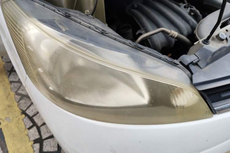 Used Nissan NV200 2013 1.6L Luxury Model China IV Standard Right Front Headlight