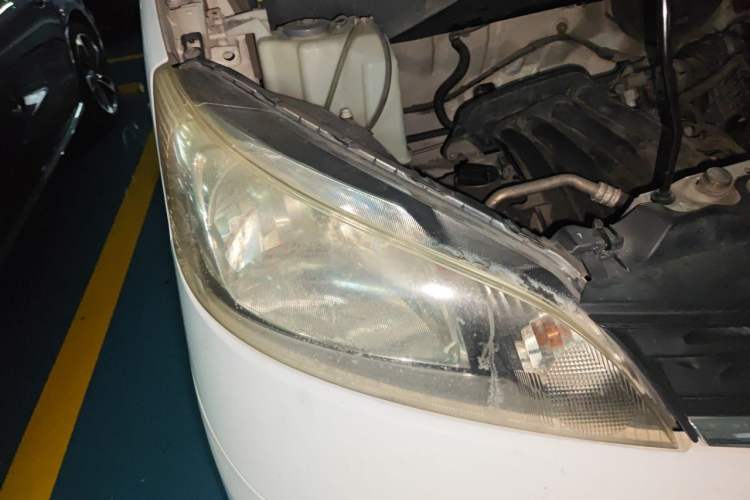 Used Nissan NV200 2013 1.6L Luxury Model China IV Standard Right Front Headlight