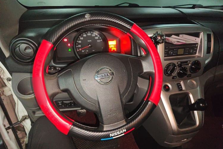 Used Nissan NV200 2013 1.6L Luxury Model China IV Standard Steering Wheel