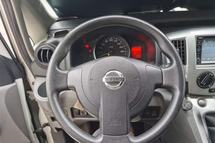 Used Nissan NV200 2013 1.6L Luxury Model China IV Standard Steering Wheel