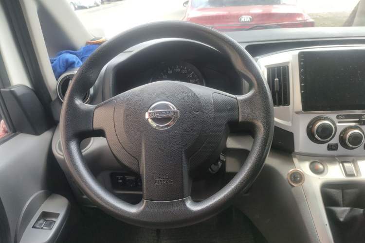 Used Nissan NV200 2013 1.6L Luxury Model China IV Standard Steering Wheel