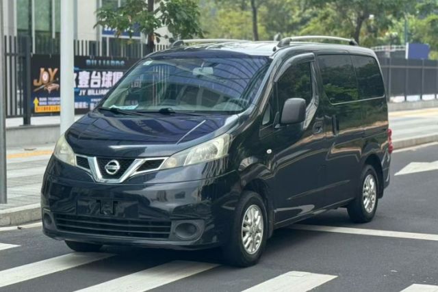 Used Nissan NV200 2014 1.6L CVT Luxury Model China V Standard