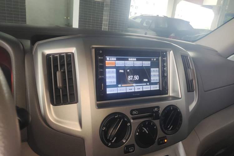 Used Nissan NV200 2014 1.6L CVT Zunya Model China IV Standard Audio And AC Panel