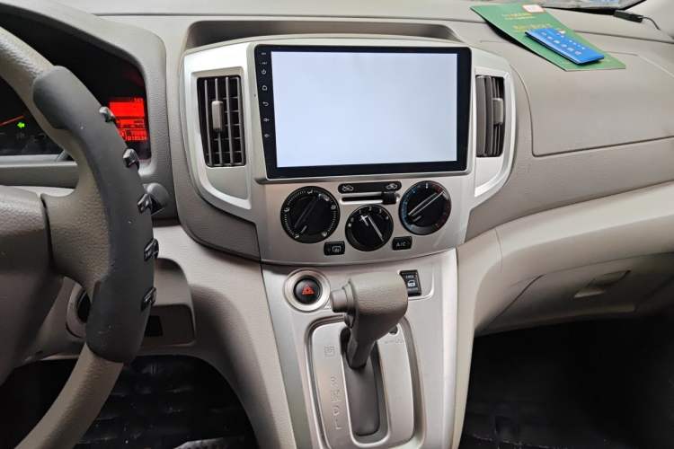 Used Nissan NV200 2014 1.6L CVT Zunya Trim China V Standard Audio And AC Panel