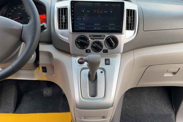 Used Nissan NV200 2014 1.6L CVT Zunya Model China IV Standard Audio And AC Panel