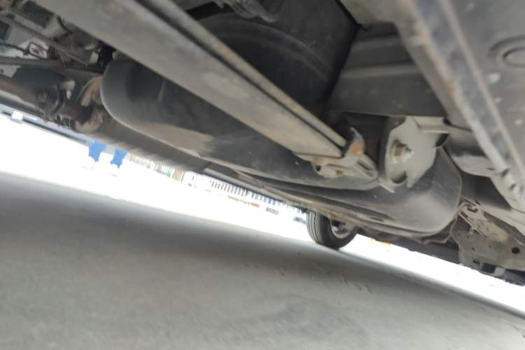 Used Nissan NV200 2014 1.6L CVT Luxury Model China IV Standard Chassis Rear Right