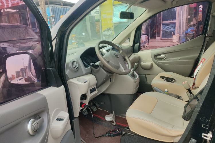 Used Nissan NV200 2014 1.6L Manual Zunya Model China IV Standard Driver Seat