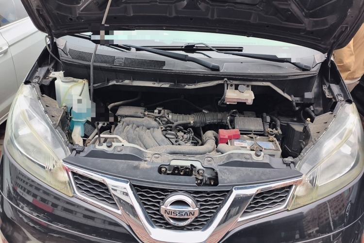 Used Nissan NV200 2014 1.6L CVT Luxury Model China V Standard Engine Bay
