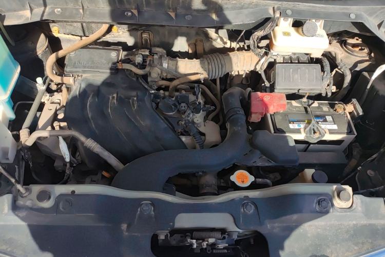 Used Nissan NV200 2014 1.6L Manual Luxury Model China IV Standard Engine Bay