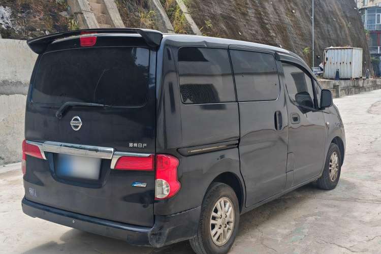 Used Nissan NV200 2014 1.6L CVT Luxury Edition China V Standard Exterior 3