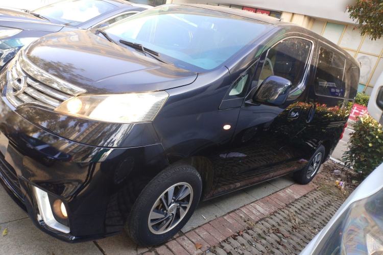 Used Nissan NV200 2014 1.6L CVT Luxury Model China IV Standard Exterior 3