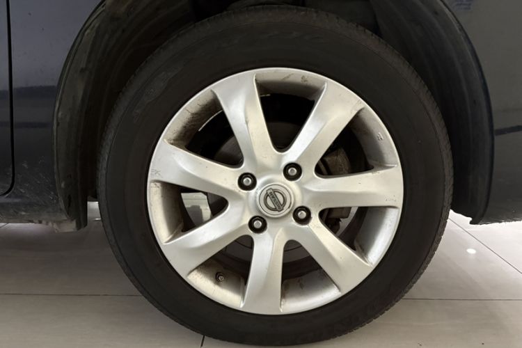 Used Nissan NV200 2014 1.6L Manual Luxury Model China V Standard Exterior 3
