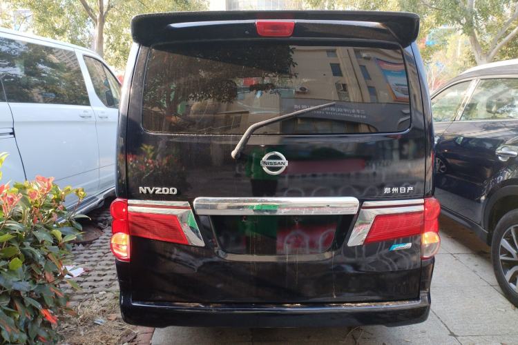 Used Nissan NV200 2014 1.6L CVT Luxury Model China IV Standard Exterior 4