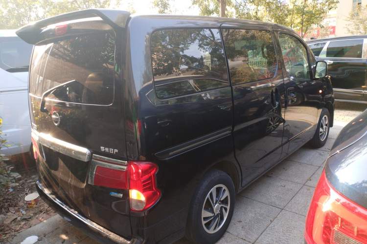 Used Nissan NV200 2014 1.6L CVT Luxury Model China IV Standard Exterior 5