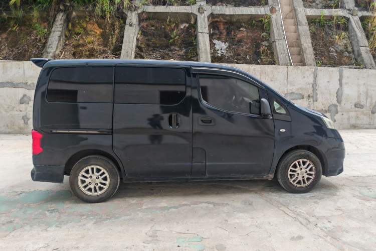 Used Nissan NV200 2014 1.6L CVT Luxury Edition China V Standard Exterior 6