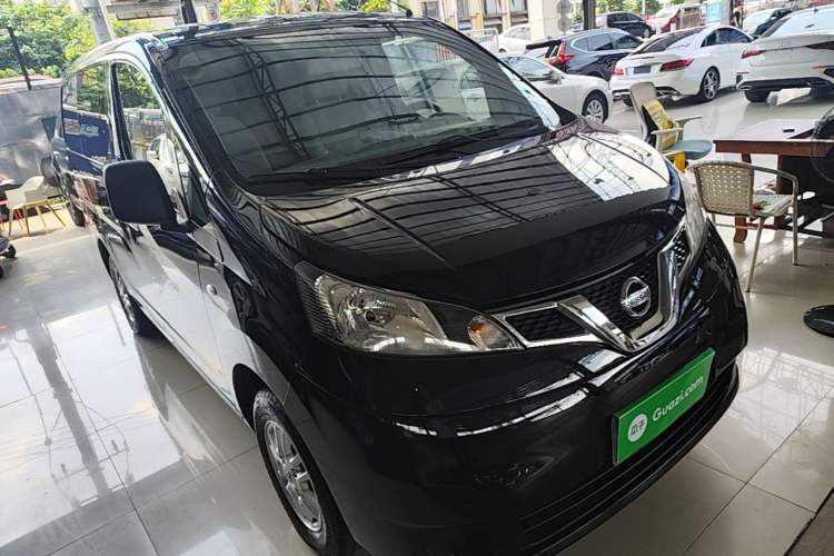 Used Nissan NV200 2014 1.6L CVT Zunya Model China IV Standard Front Right 45 Deg