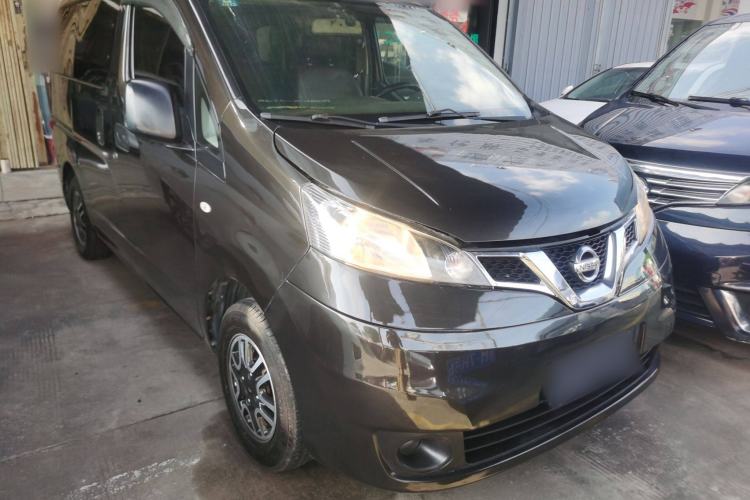 Used Nissan NV200 2014 1.6L CVT Luxury Model China IV Standard Front Right 45 Deg