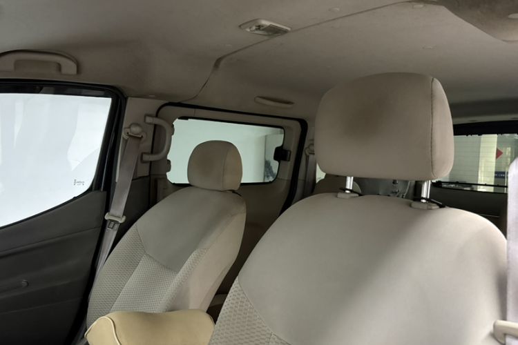 Used Nissan NV200 2014 1.6L Manual Luxury Model China V Standard Headliner