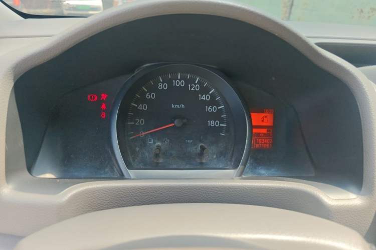 Used Nissan NV200 2014 1.6L CVT Luxury Model China IV Standard Instrument Cluster
