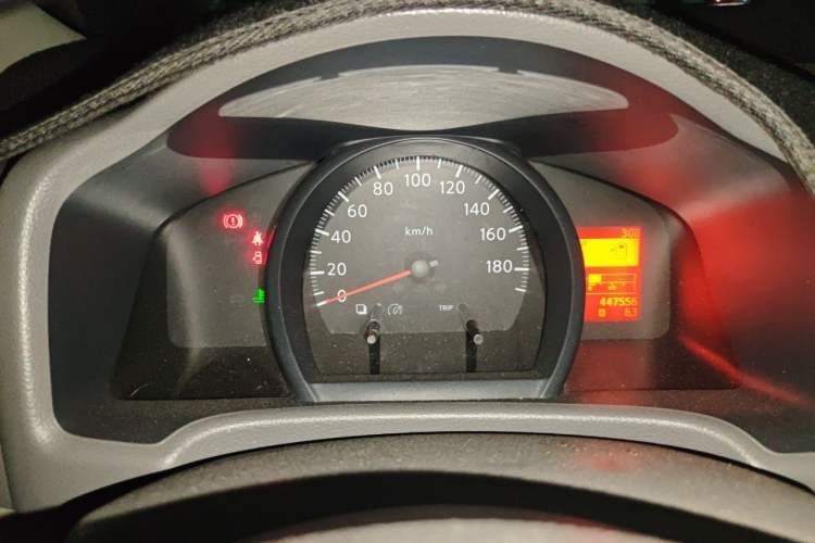 Used Nissan NV200 2014 1.6L Manual Luxury Model China V Standard Instrument Cluster