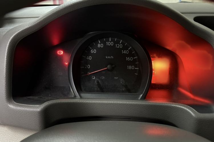 Used Nissan NV200 2014 1.6L Manual Luxury Model China V Standard Instrument Cluster
