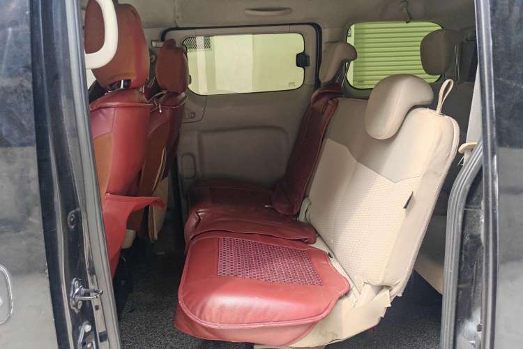 Used Nissan NV200 2014 1.6L CVT Luxury Edition China V Standard Interior 2