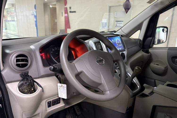 Used Nissan NV200 2014 1.6L Manual Luxury Model China V Standard Interior 3