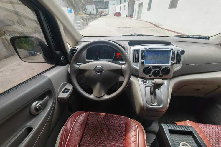 Used Nissan NV200 2014 1.6L CVT Luxury Edition China V Standard Interior 8