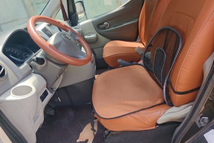 Used Nissan NV200 2014 1.6L CVT Luxury Model China IV Standard Left Front Seat