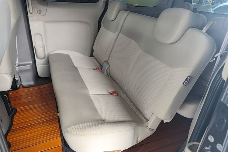 Used Nissan NV200 2014 1.6L CVT Zunya Model China IV Standard Left Rear Seat