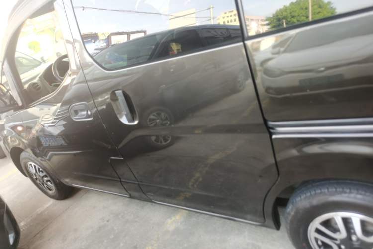 Used Nissan NV200 2014 1.6L CVT Luxury Model China IV Standard Left Side