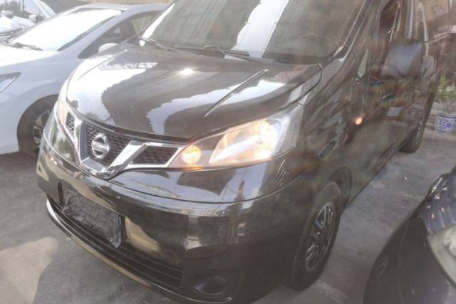 Used Nissan NV200 2014 1.6L CVT Luxury Model China IV Standard