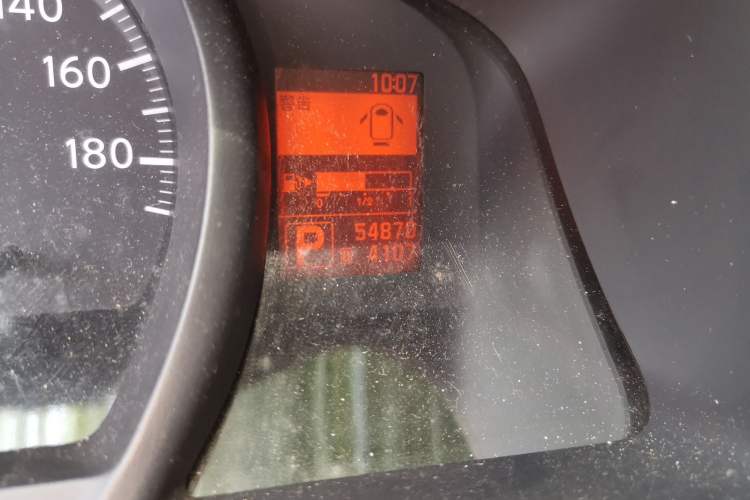 Used Nissan NV200 2014 1.6L CVT Zunya Model China IV Standard Odometer Close Up