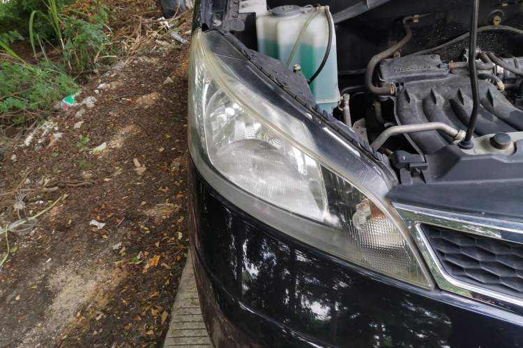 Used Nissan NV200 2014 1.6L CVT Zunya Model China IV Standard Right Front Headlight
